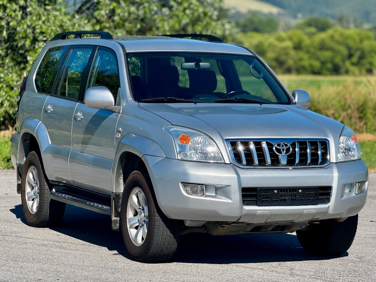 Toyota Land cruiser 120 3,0 D-4D 122KW pôvodný lak,dovoz IT - 4
