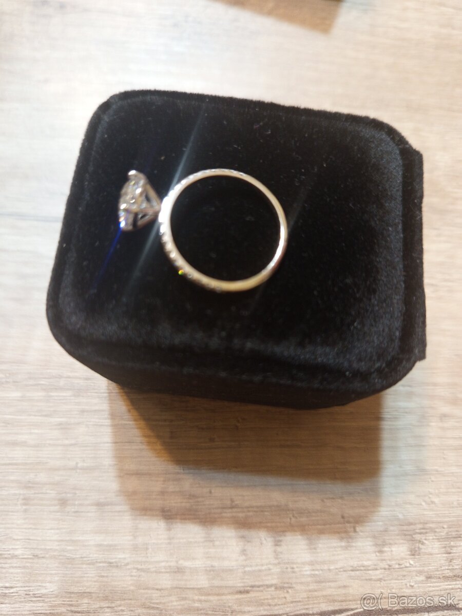 Dimantovy prsten - 4