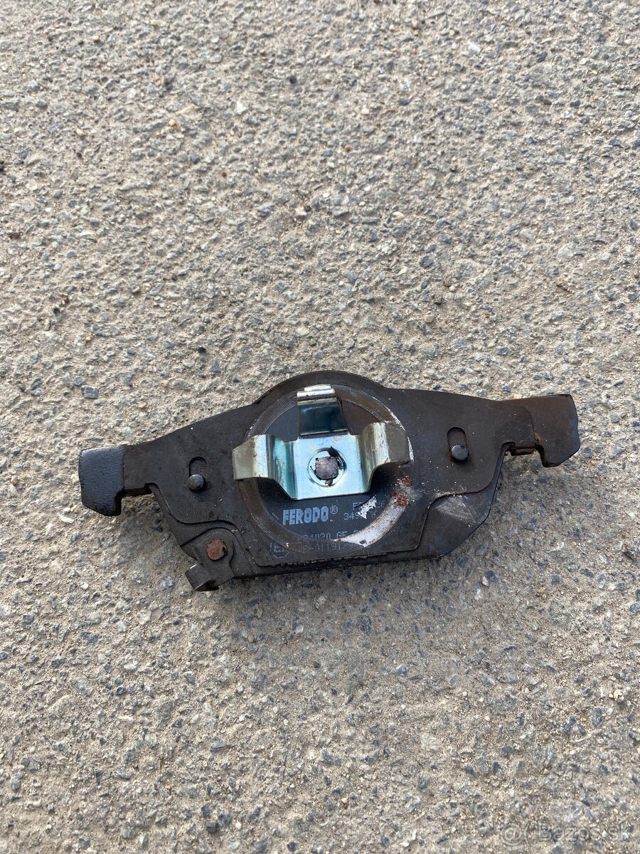 Predám brzdové doštičky na Honda Civic 2013 - 4