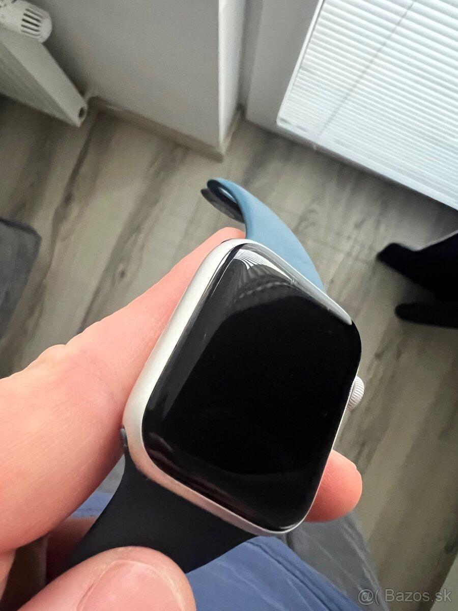 Apple Watch SE 44MM - 4