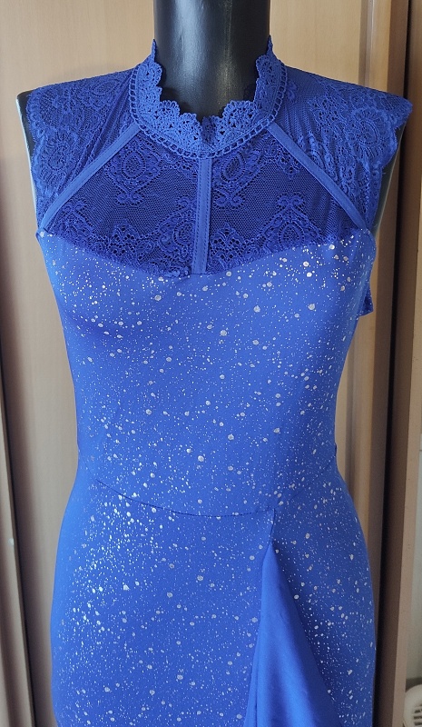 nádherné spoločenské S - 4