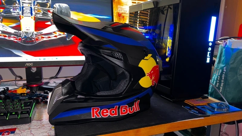 MX-MTB Redbull styled Helmet S/55-56 - 4