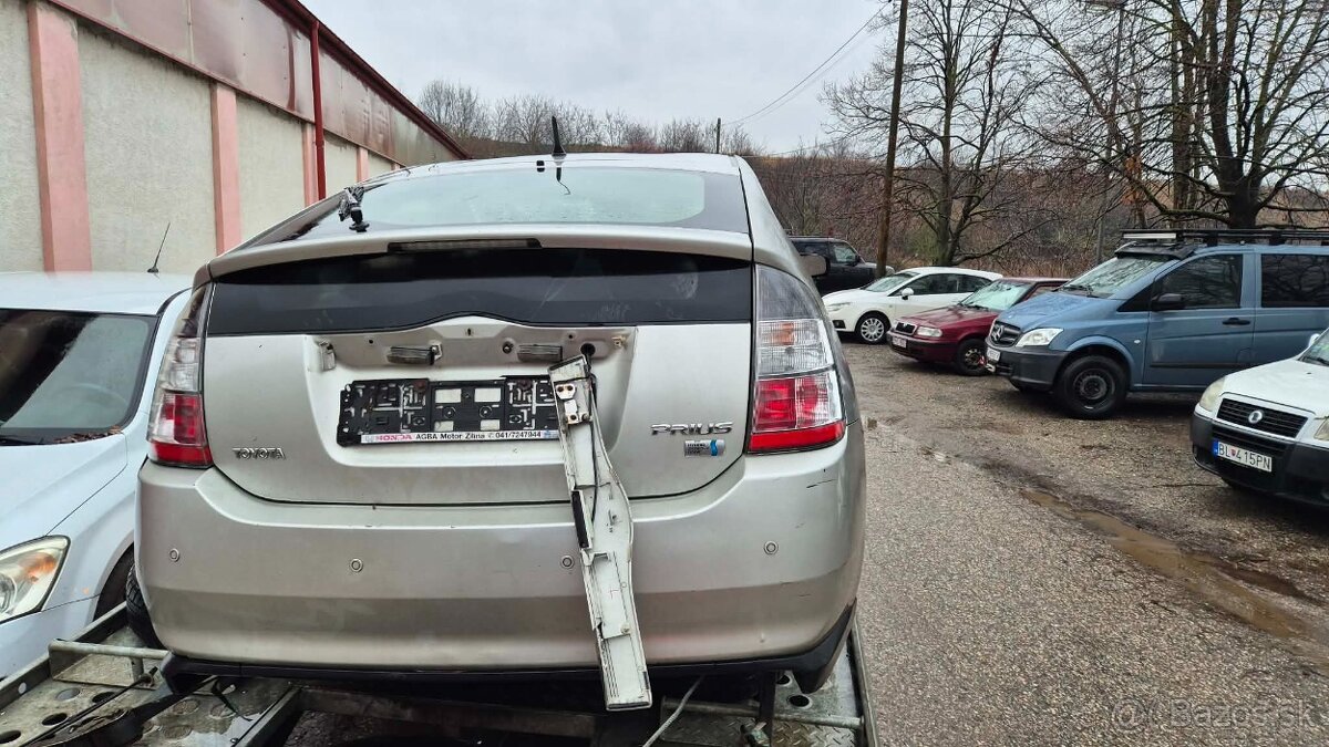 Toyota Prius 1,5i 57kw - 4