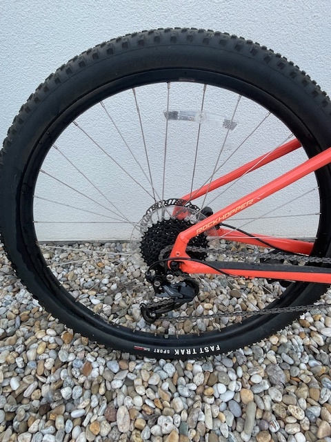 Predám značkový horský bicykel MTB SPECIALIZED - 4