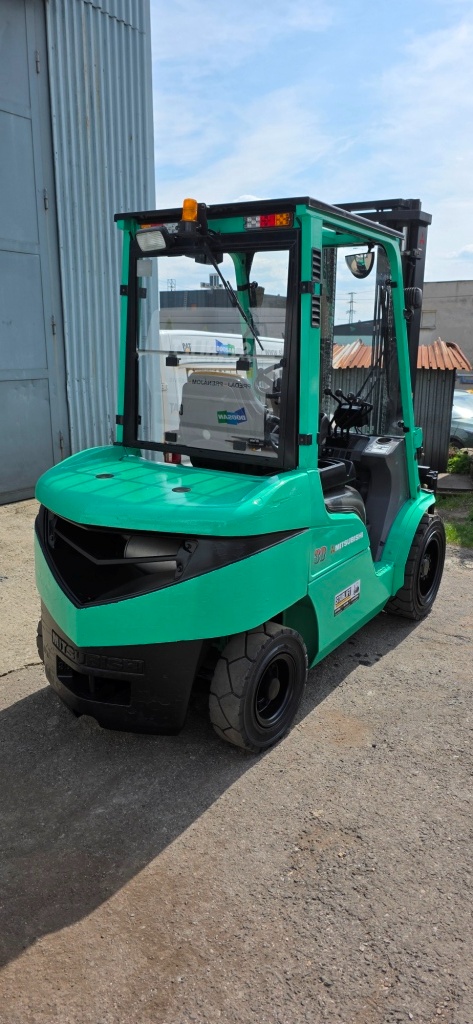 Mitsubishi FD30NT - 4