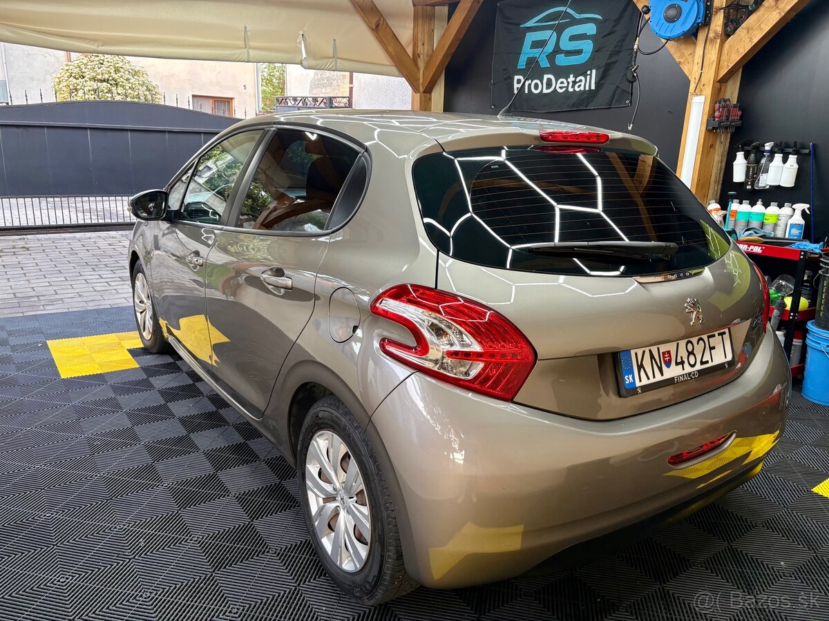 Peugeot 208 1.4hdi - 4