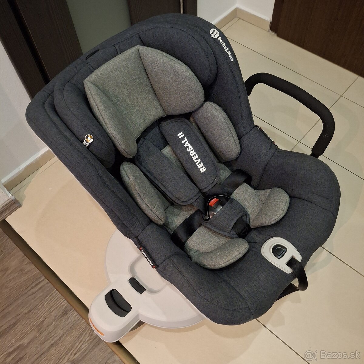 Autosedačka Petite&Mars Reversal II 0-18kg - 4