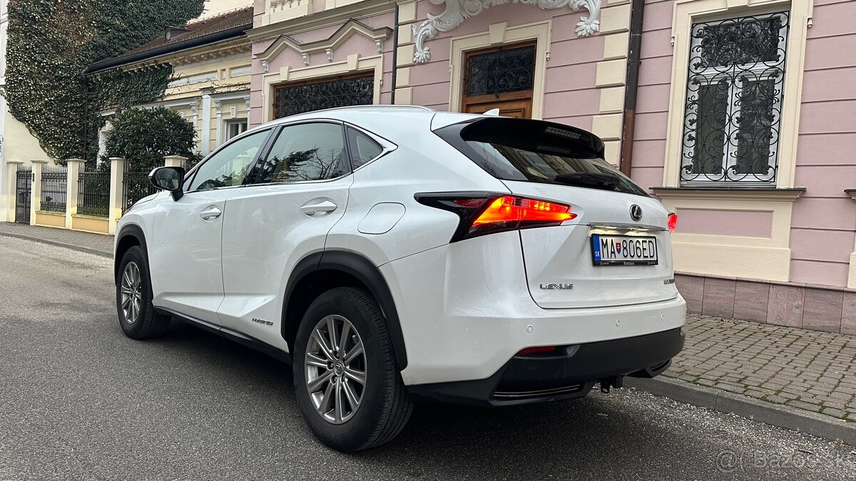 Lexus NX 300h Hybrid 4x4 - 4