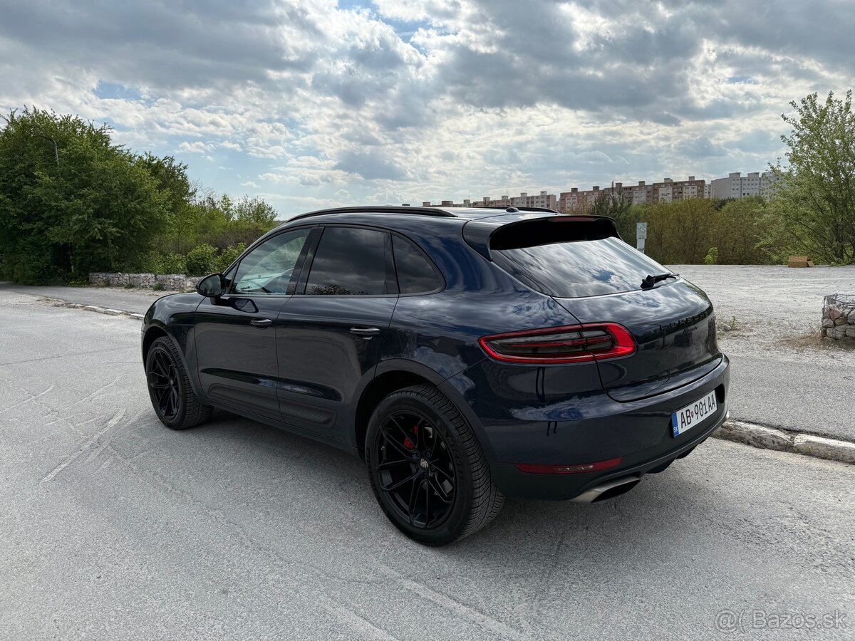 Porsche Macan 2.0 - 4