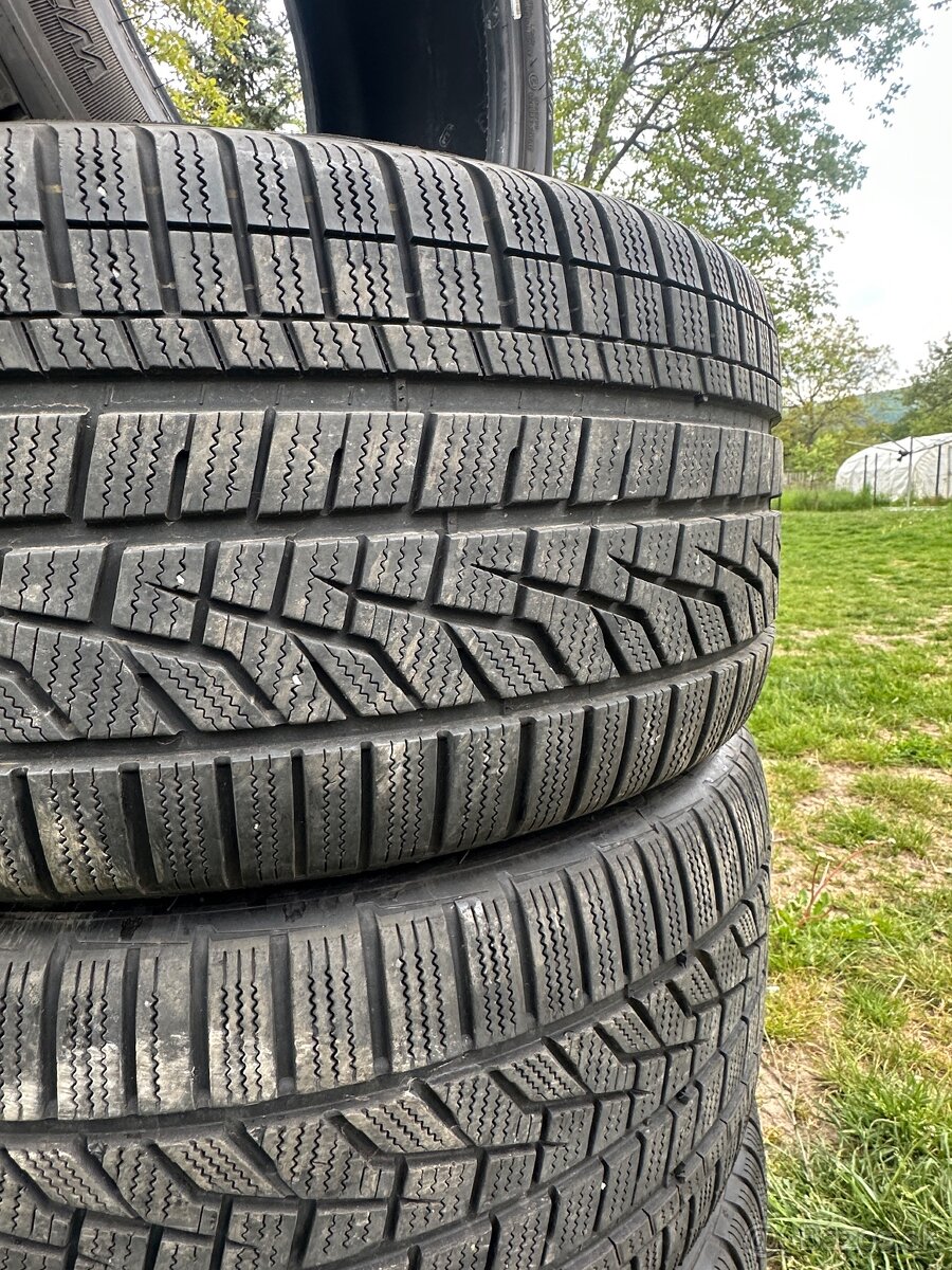 Zimne pneu 255/45/19 runflat original mercedes - 4