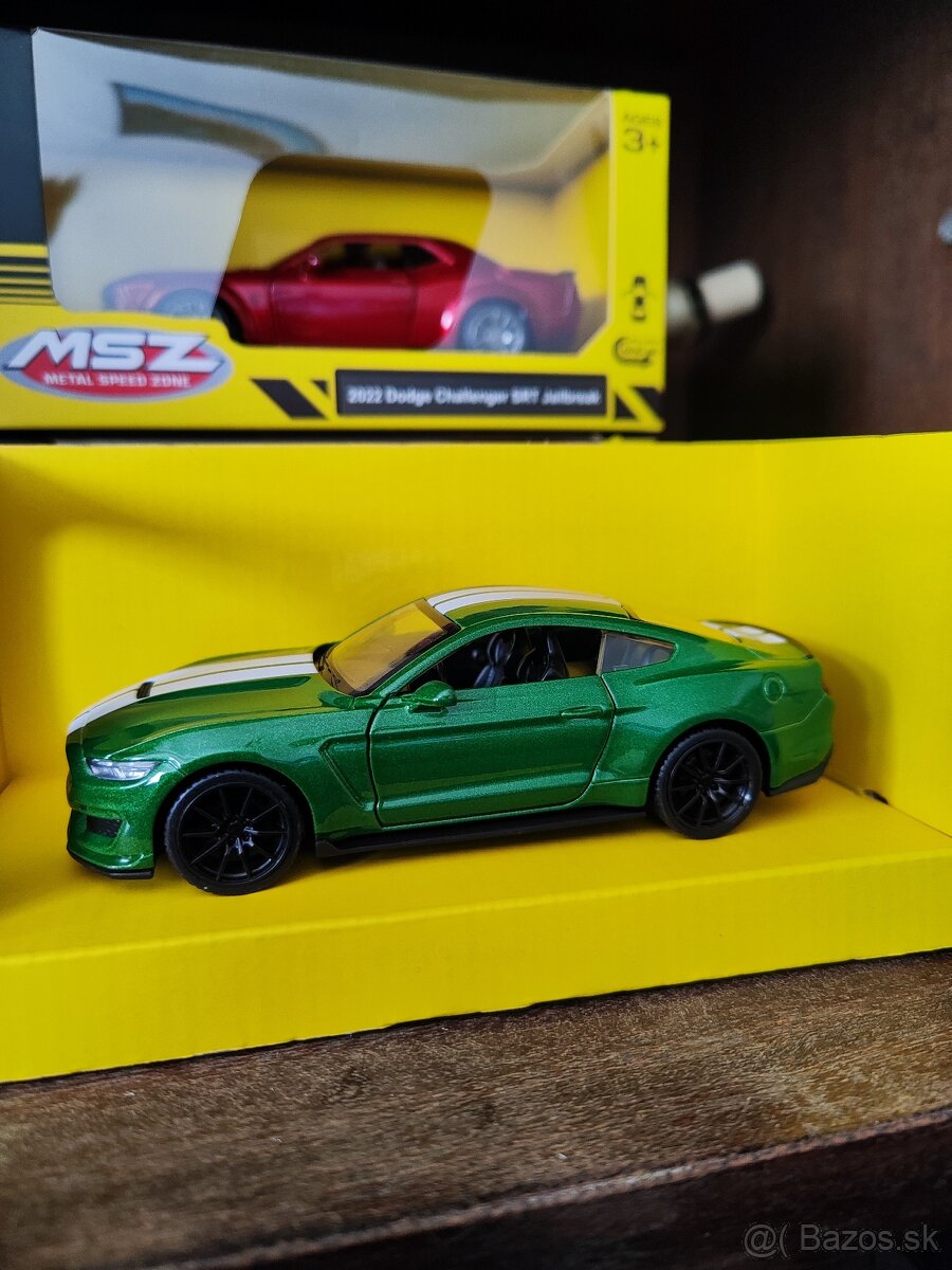 Modely áut rôzne značky - 4