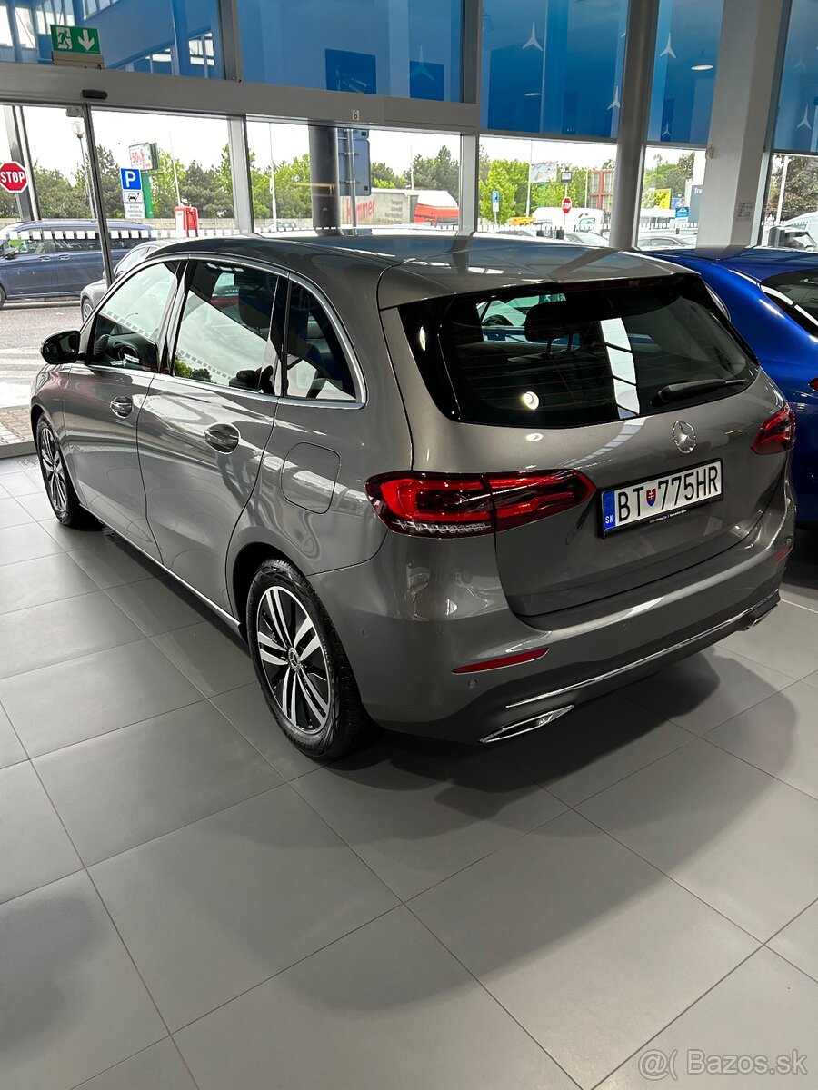 Mercedes B180 d - 4