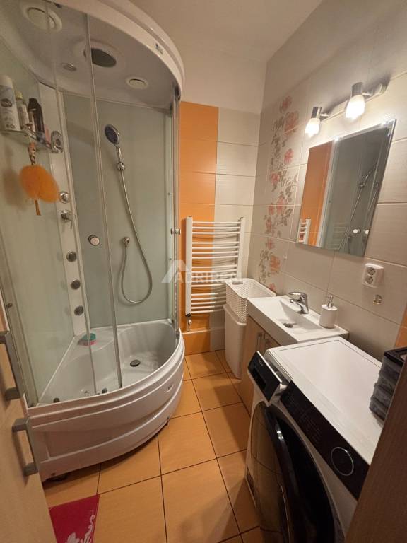 REZERVOVANÉ: 3i byt s logiou, 73,5 m2, Lanškrounska; Kežmaro - 4