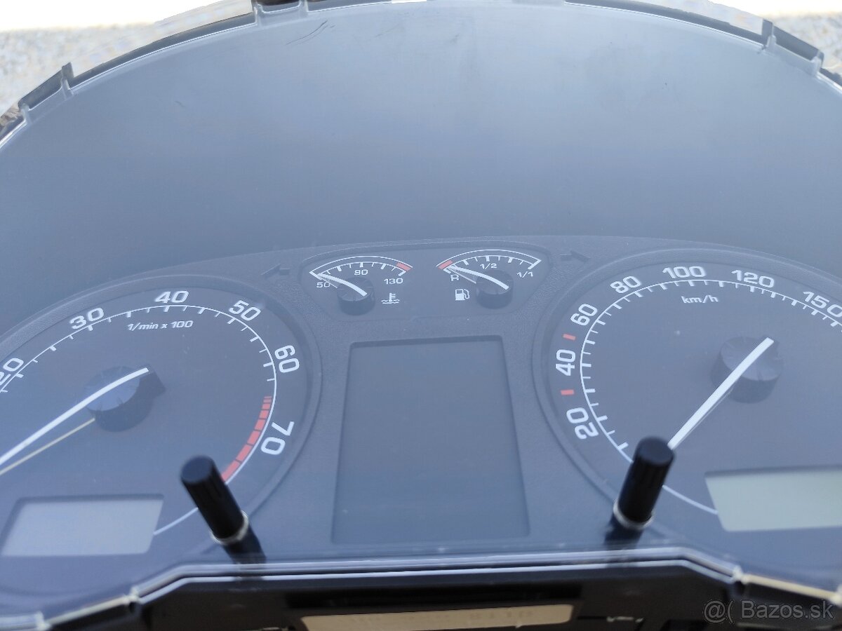 Budíky - polodot - Octavia 1 (mk1) - benzín - 4