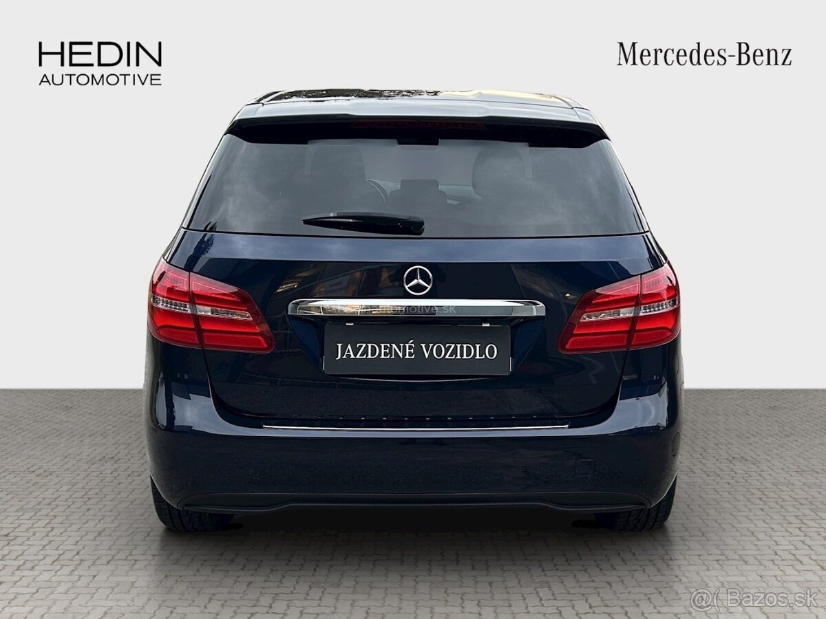 MERCEDES-BENZ B 180 - 4