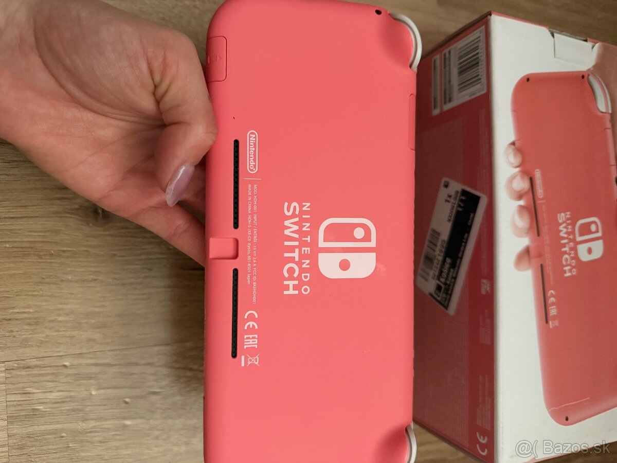 Nintendo Switch Lite Coral - 4