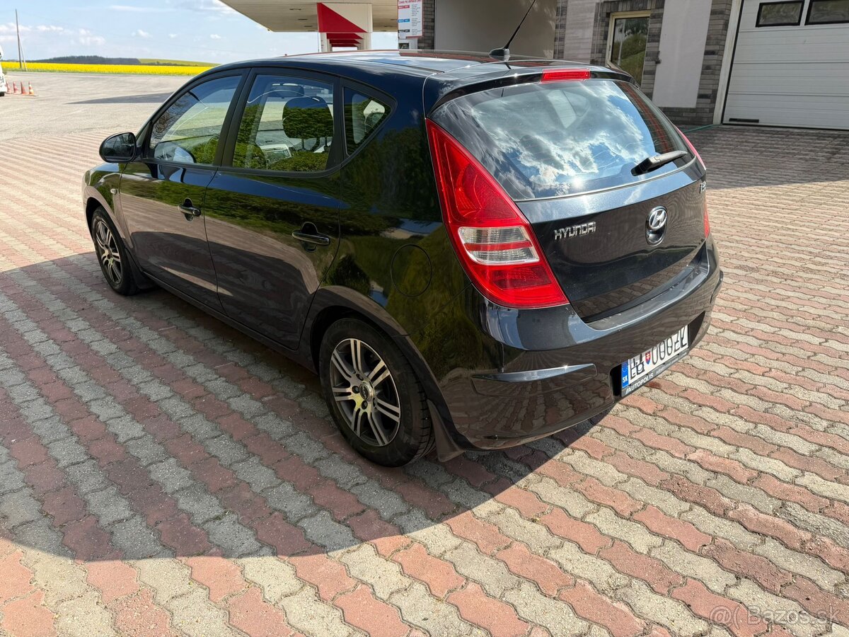 Hyundai i30 1.6 CVVT - 4