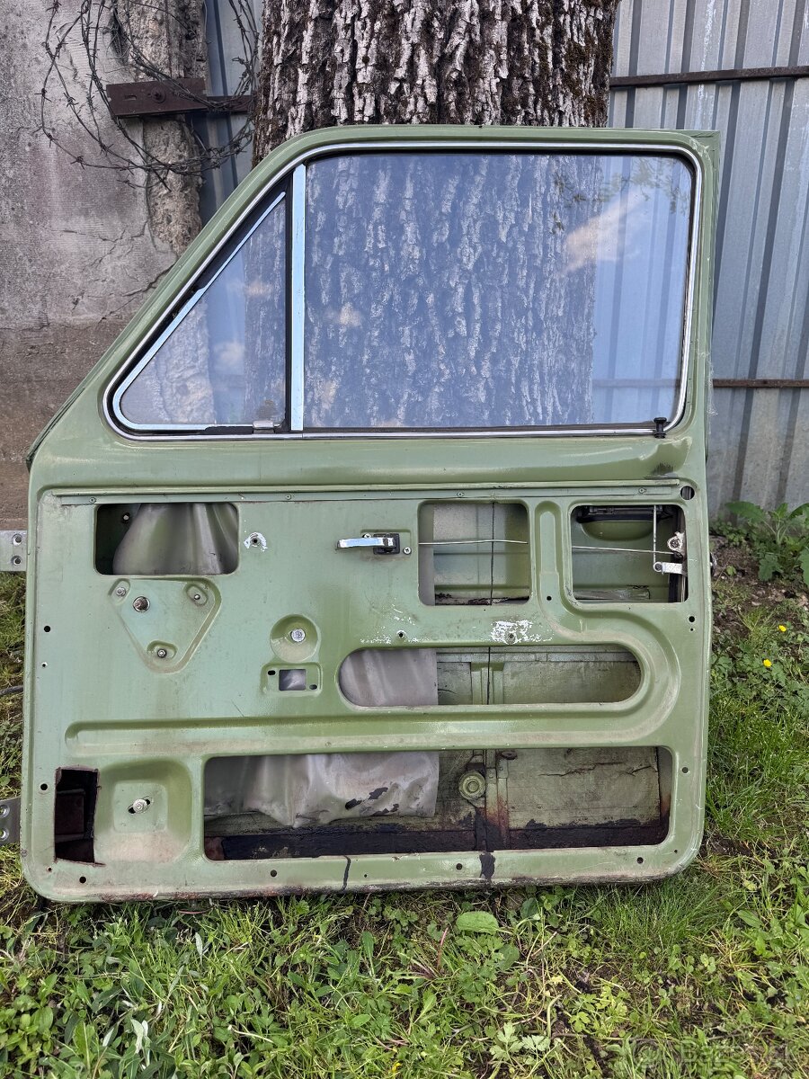 Lada Niva - 4