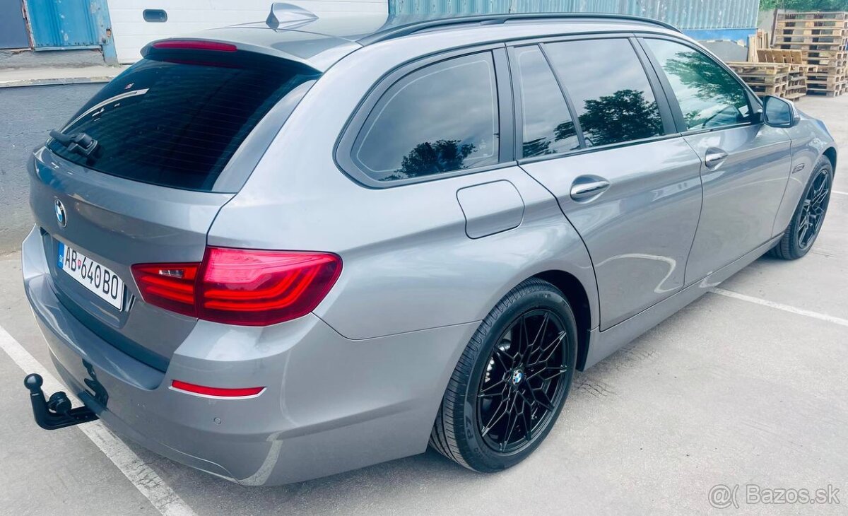 BMW Rad 5 Touring 530d xDrive - 4
