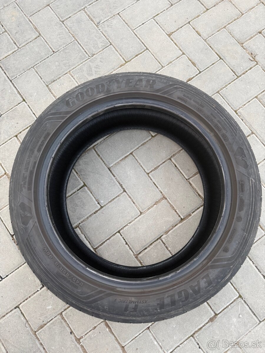 Letné pneumatiky Goodyear 245/45 R18 - 4