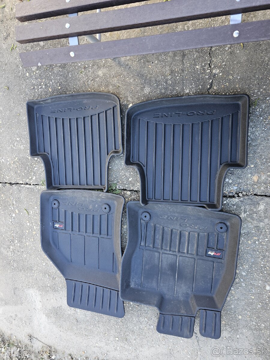 Predám gumové rohože SEAT LEON MK4 - 4