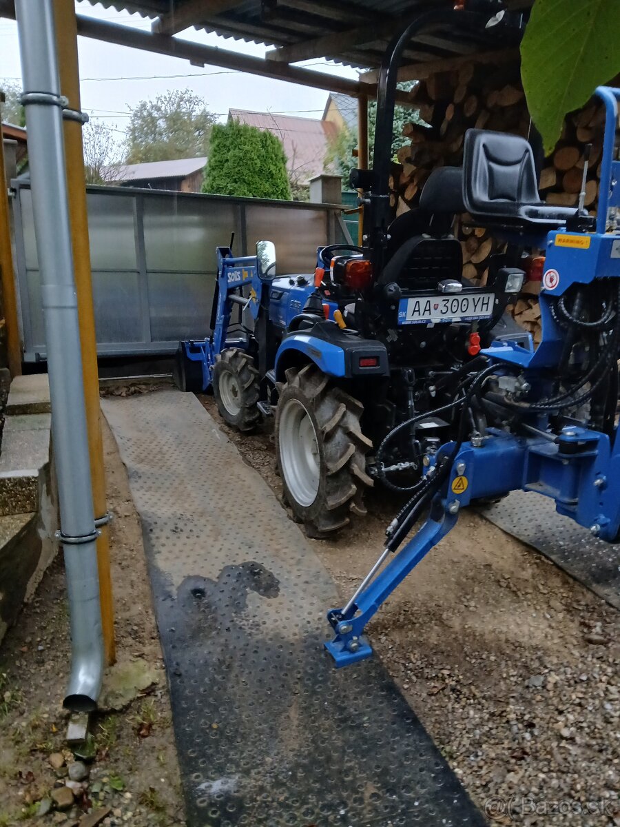 Traktor solis26 9+9. - 4