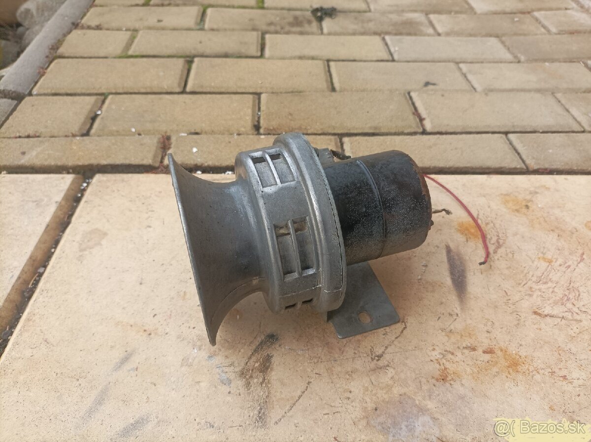 Hasičská prilba - 4