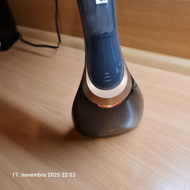 predám ručný naparovač Philips - 4