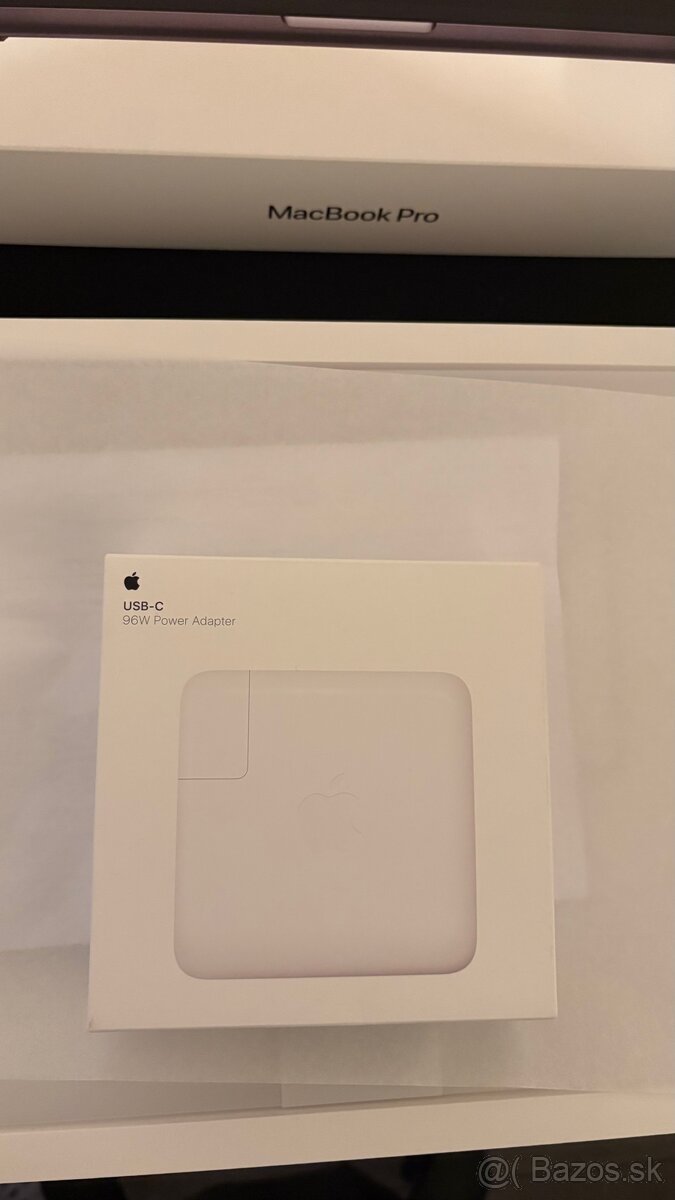 MacBook Pro 14" Apple M5 - 4