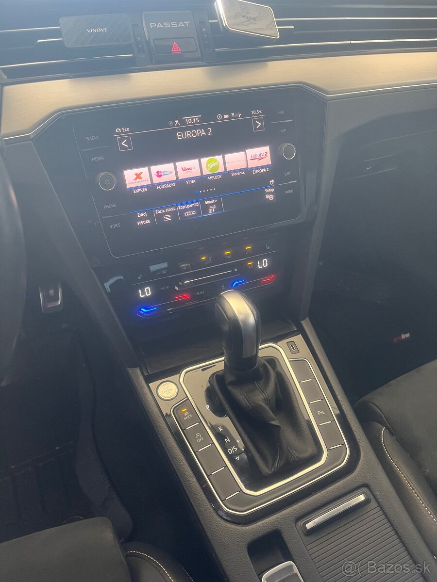 Passat r-line 2021 147kw - 4