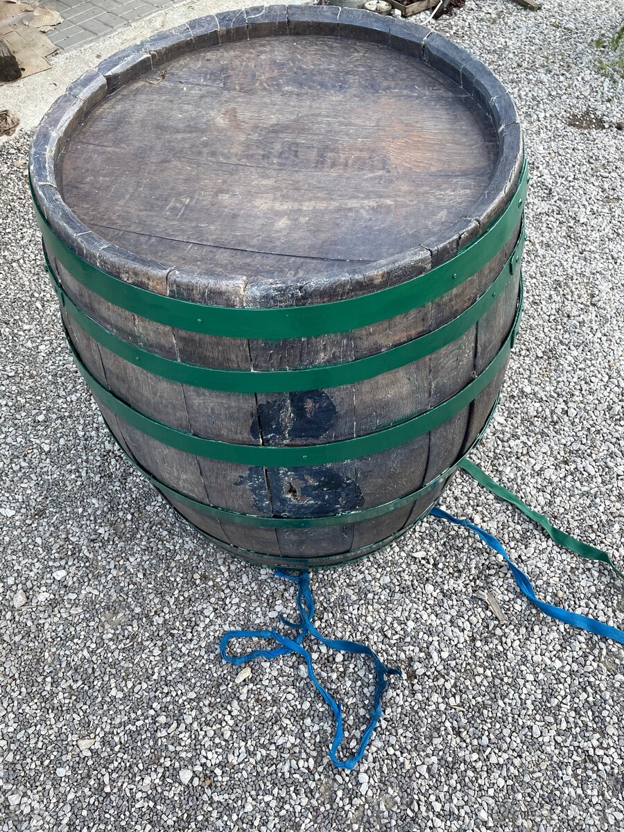 Predám veľký drevený dubový sud - 4