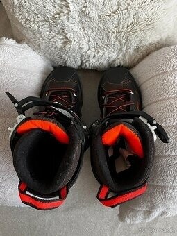 Kolieskove korčule č.35-38 - 4