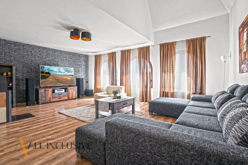 ALL INCLUSIVE | NA PREDAJ ZREKONŠTRUOVANÝ 6 IZBOVÝ RODINNÝ D - 4