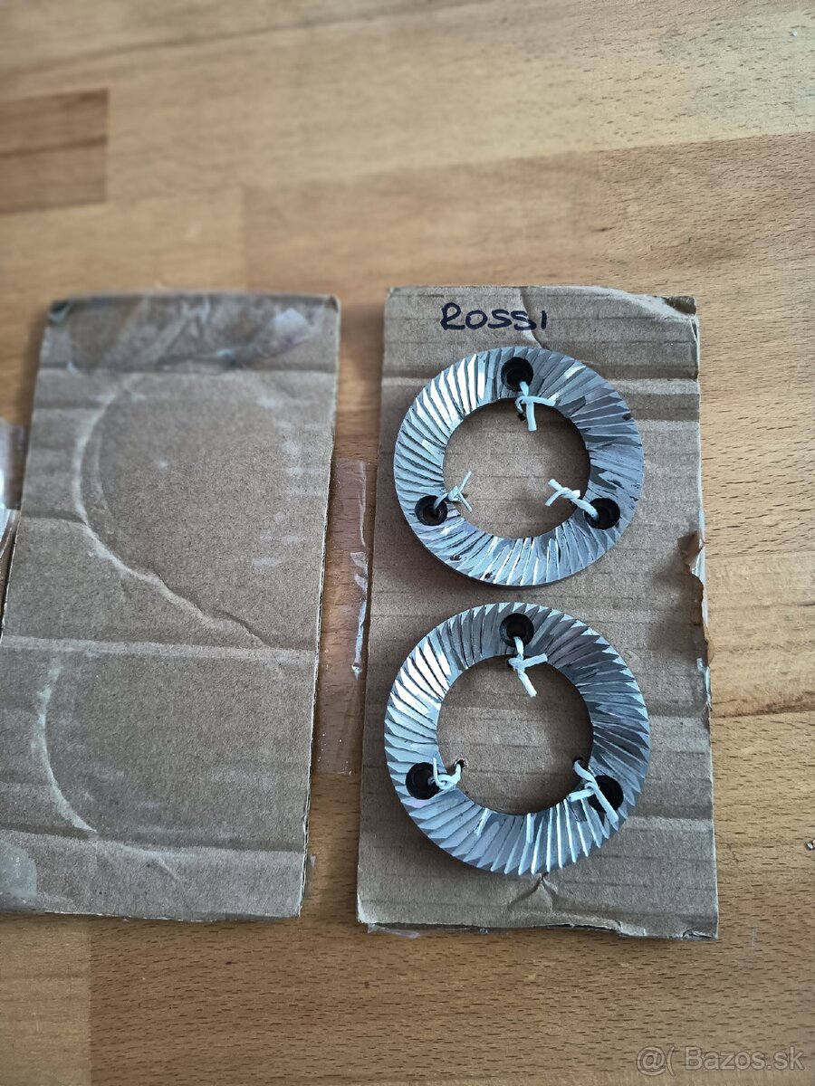 mlyncek na kavu Rossi RR45 - 4