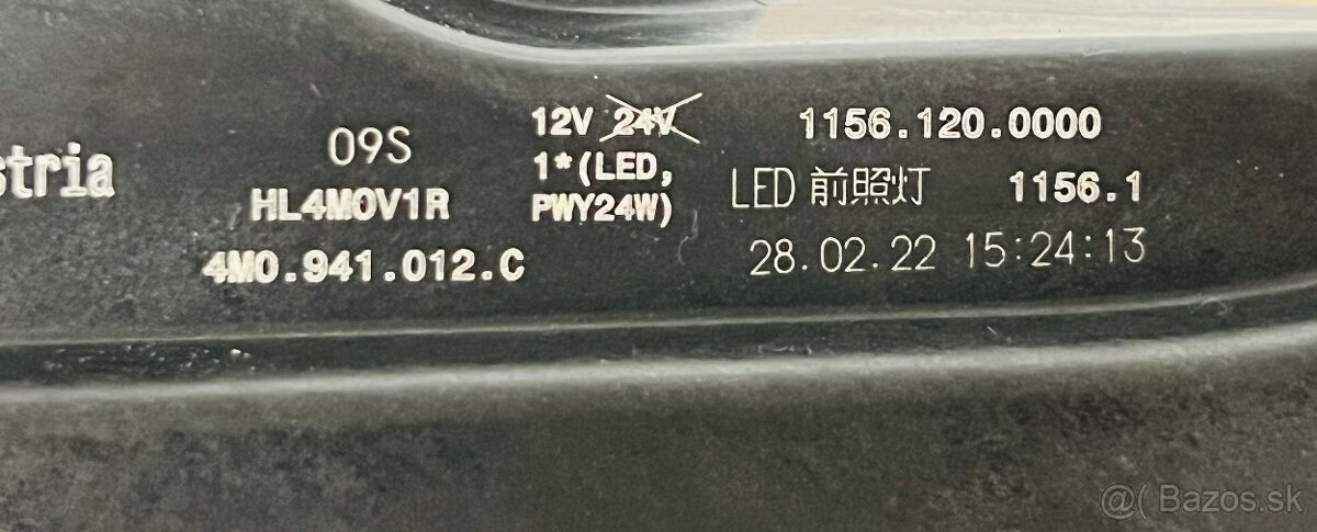 Audi Q7 4M Facelift led světlo 4M0941012C - 4