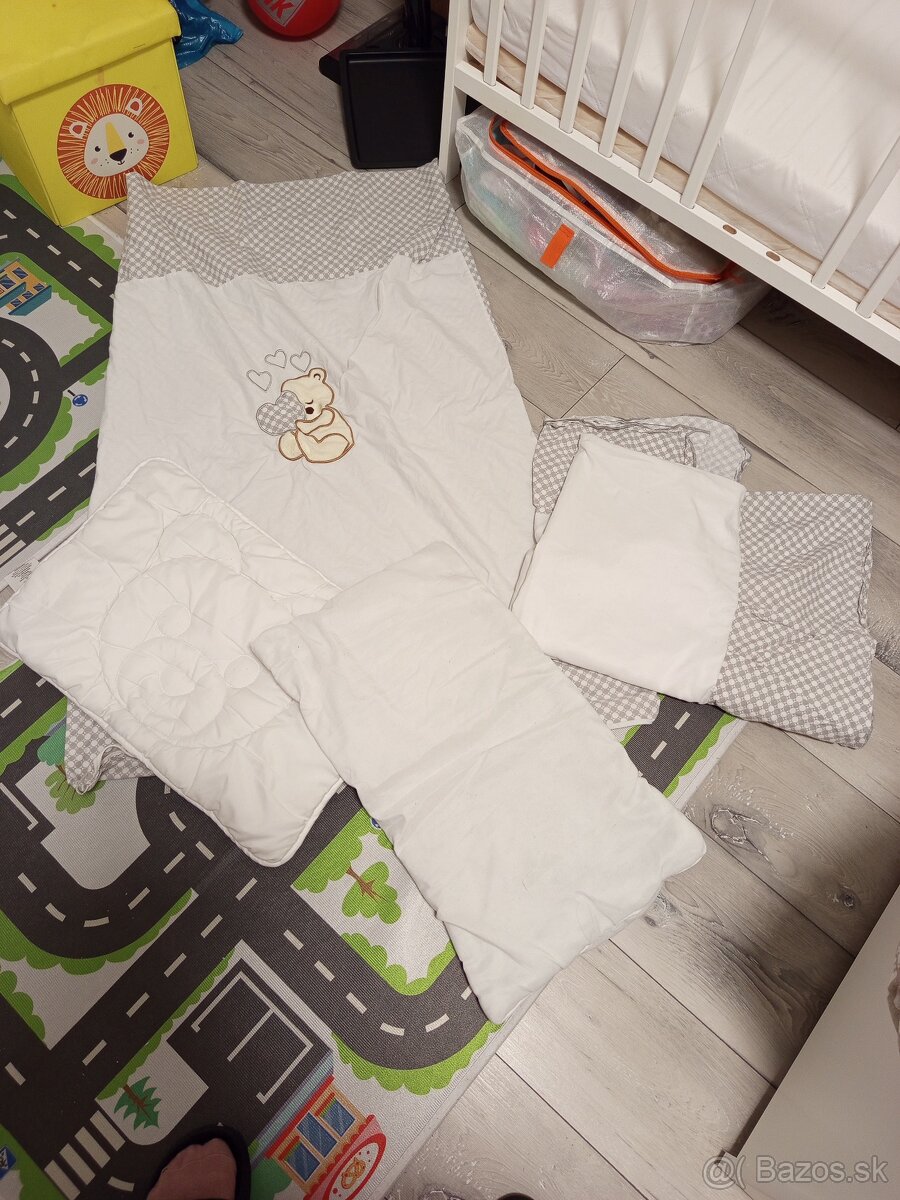 Detská postieľka v top stave nepoškodena - 4