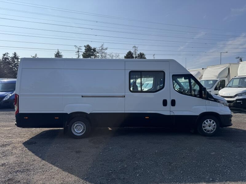 Prodám Iveco Daily 35S160,6míst,MAXI,10/2021,DPH - 4