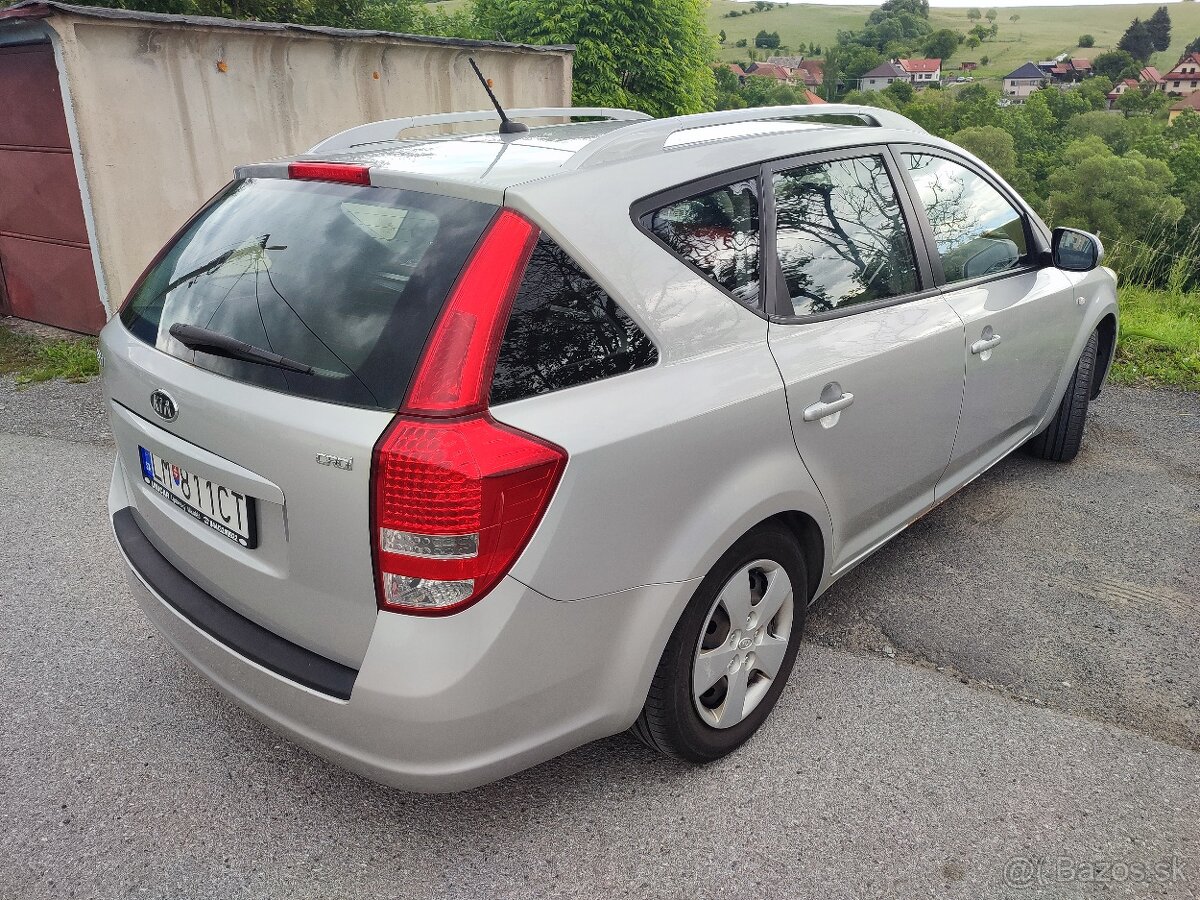 Kia Ceed SW 1.6 CRDi VGT - 4