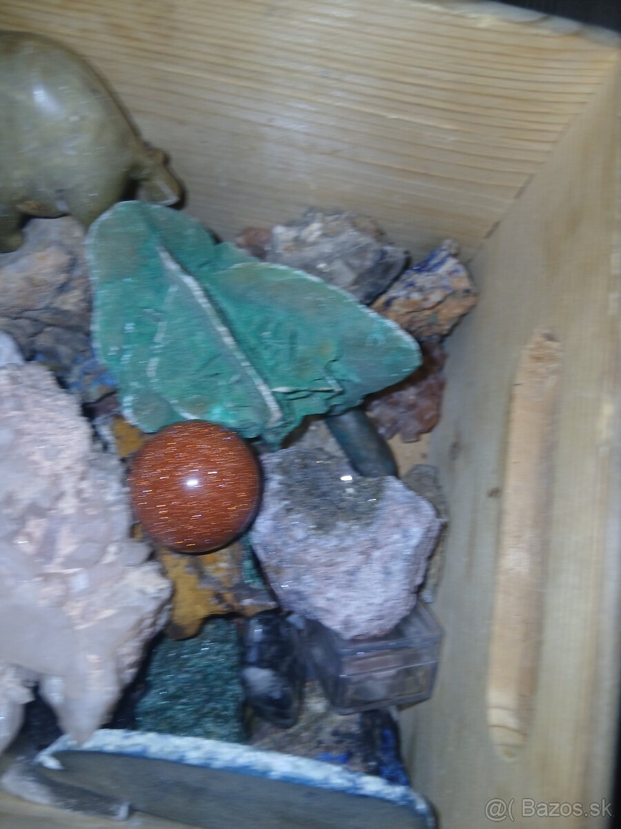 Predám krabicu kryštálov - 4