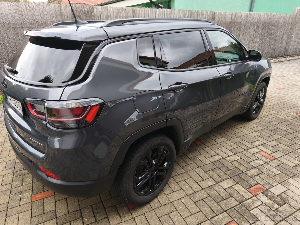 Predám Jeep Compass - 4