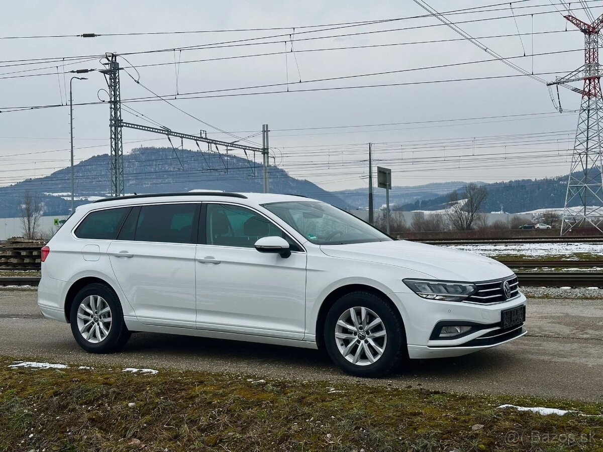 Volkswagen Passat Variant (Combi) EVO Elegance - 4