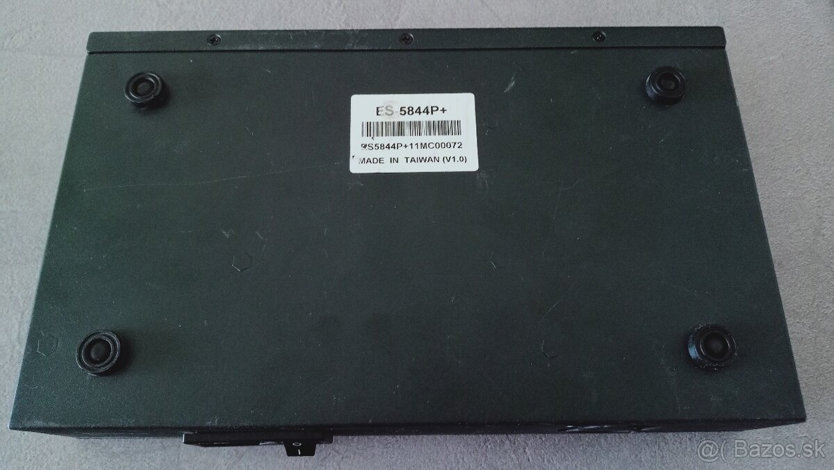Edimax ES-5844P+ POE switch - 4