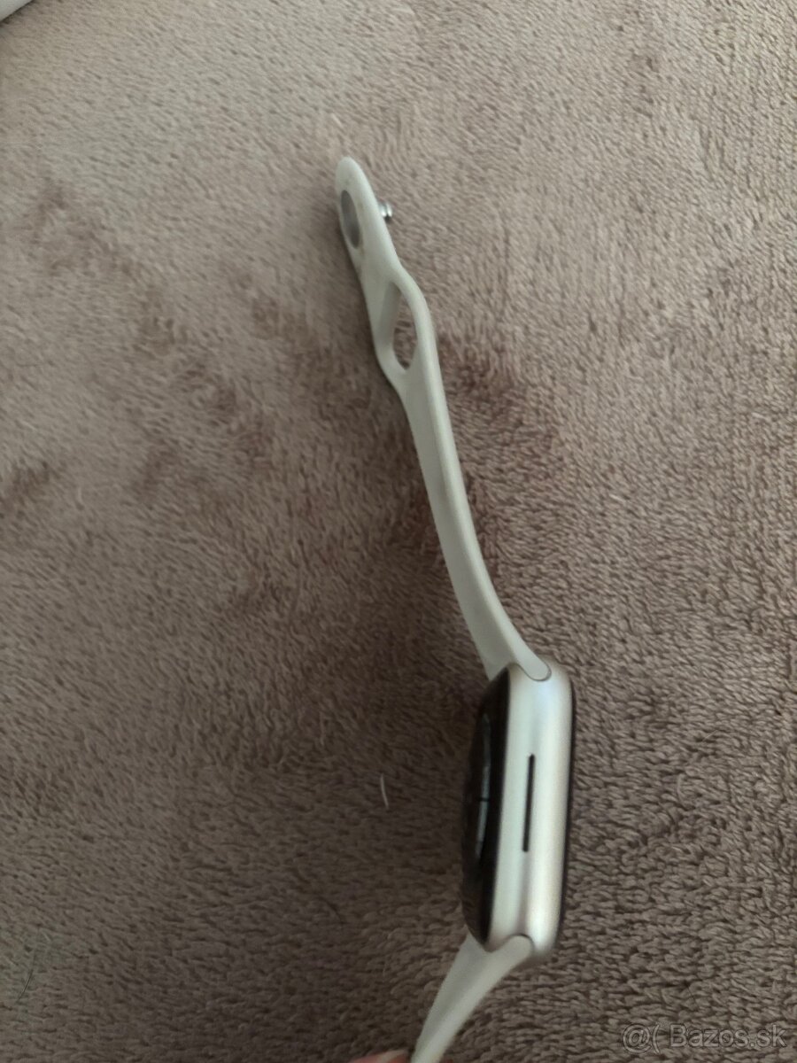 Apple watch Series 8 41mm GPS - 4