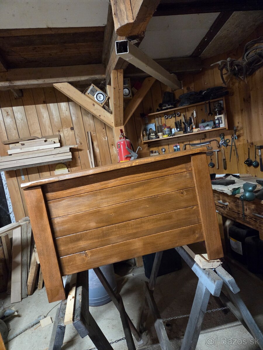 Drevený kvetinač a box s uložným priestorom - 4