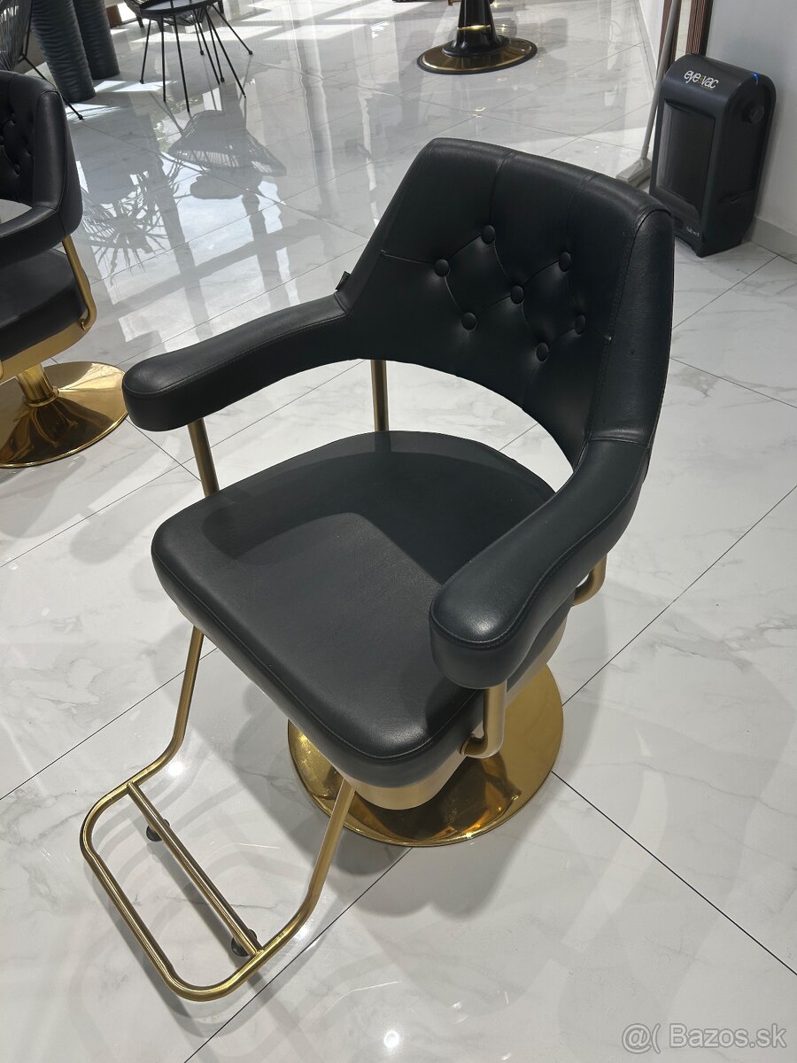 Kadernícke kreslo - 4