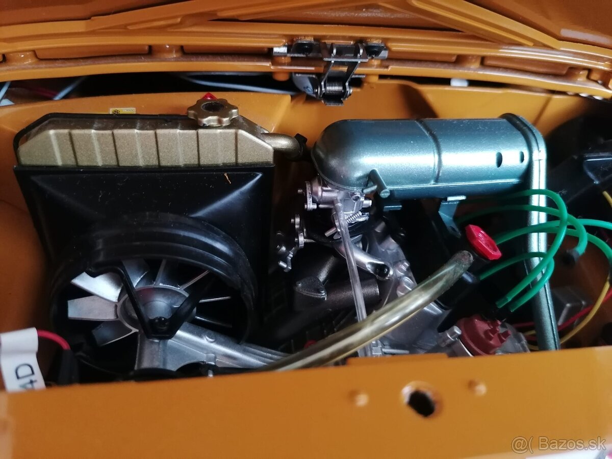 Škoda 100 L , model 1:8 - 4