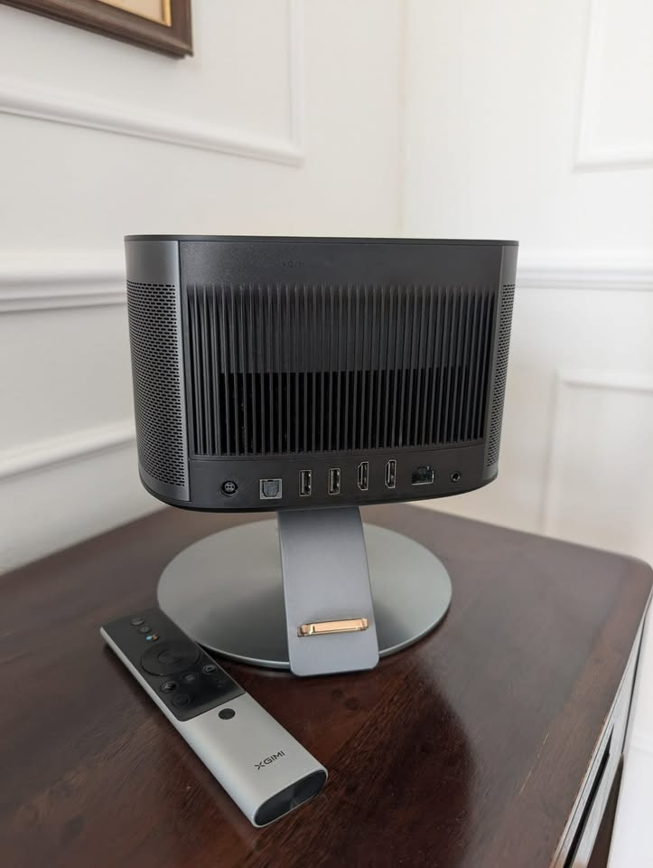 XGIMI HORIZON Pro 4K Projektor + Stativ Stand Pro - 4