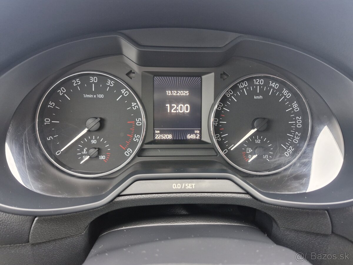 Predám ŠKODA OCTAVIA COMBI 1,6 TDI, 2016; - 4