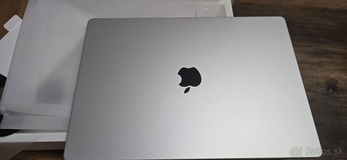 MacBook Pro 16" M2 Pro / 16GB / 1TB / ako nový - 4