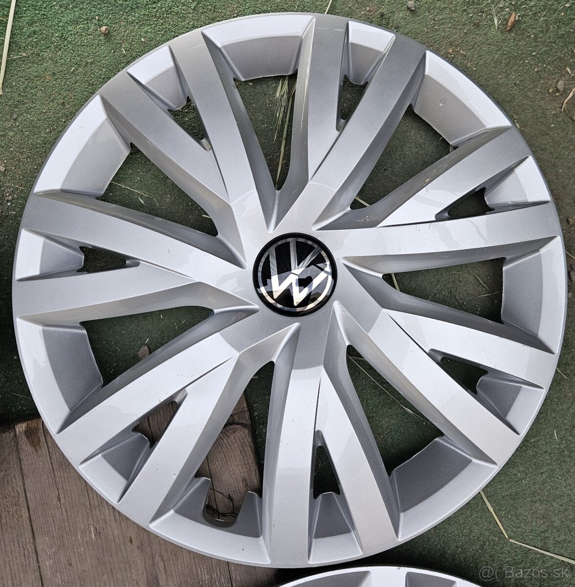 Atraktívne, originálne puklice VW - rozmer R16 - 4